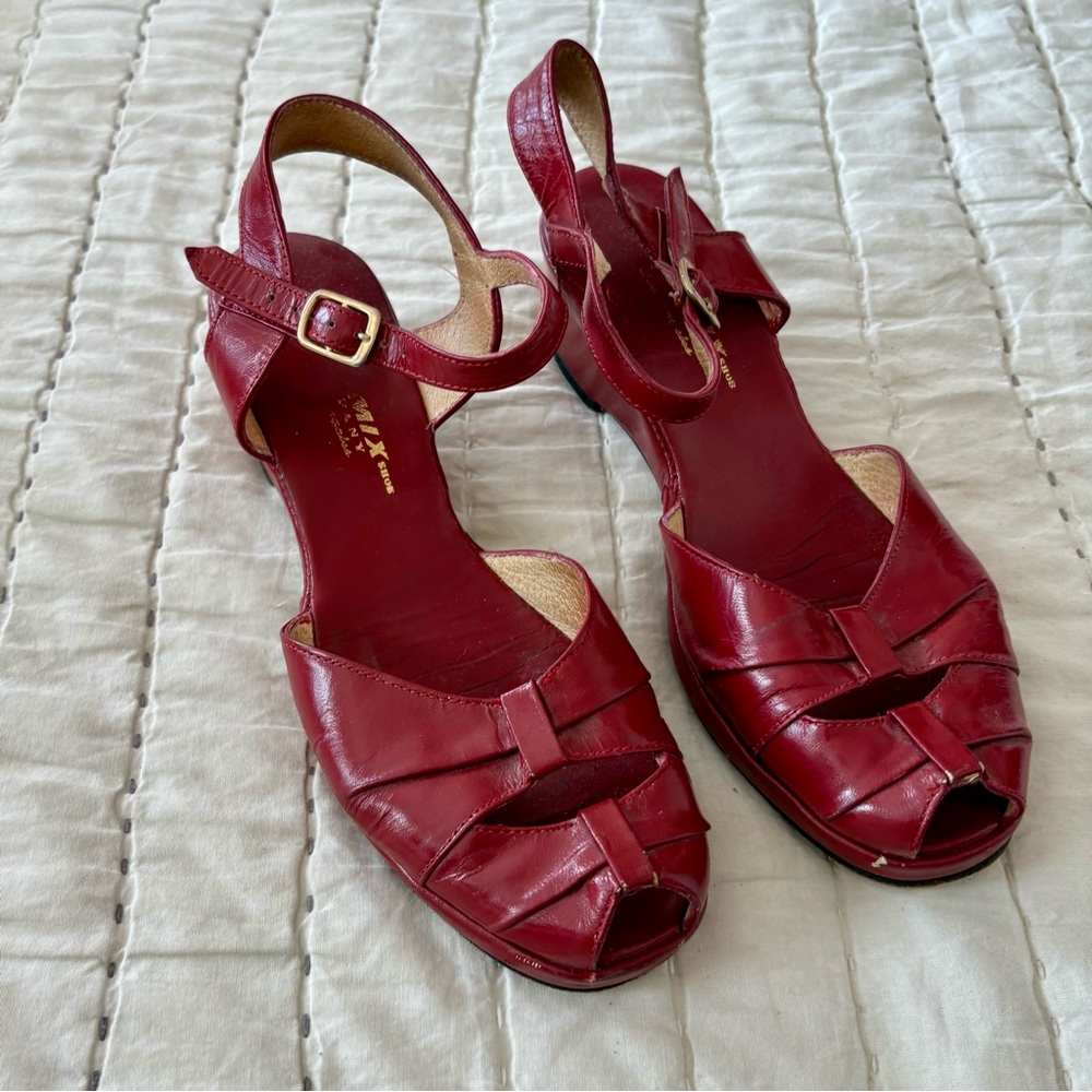 Red Leather REMIX 40s inspired sandals. 39